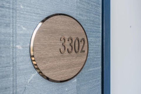 Copropriété à vendre à Miami, Floride: 1 chambre, 98.01 m2 № 1949998 - photo 4