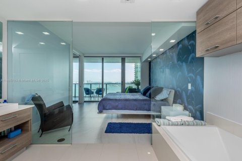 Copropriété à vendre à Miami, Floride: 1 chambre, 98.01 m2 № 1949998 - photo 17