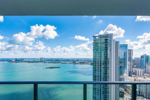 Copropriété à vendre à Miami, Floride: 1 chambre, 98.01 m2 № 1949998 - photo 3