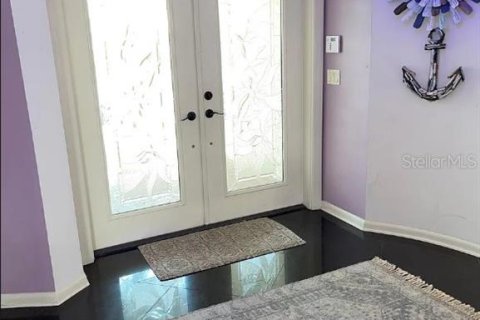Villa ou maison à louer à Saint Petersburg, Floride: 4 chambres, 209.59 m2 № 2134656 - photo 6