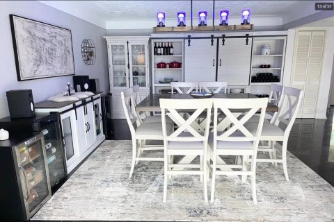 Villa ou maison à louer à Saint Petersburg, Floride: 4 chambres, 209.59 m2 № 2134656 - photo 14