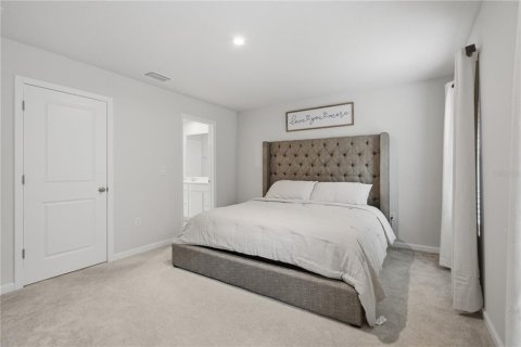 Townhouse in New Port Richey, Florida 3 bedrooms, 133.78 sq.m. № 2151055 - photo 22
