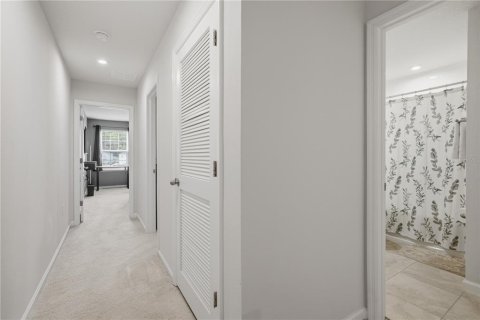 Townhouse in New Port Richey, Florida 3 bedrooms, 133.78 sq.m. № 2151055 - photo 19