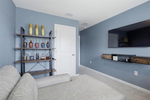 Townhouse in New Port Richey, Florida 3 bedrooms, 133.78 sq.m. № 2151055 - photo 18