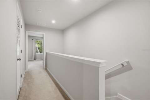 Townhouse in New Port Richey, Florida 3 bedrooms, 133.78 sq.m. № 2151055 - photo 20