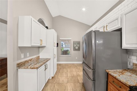 Villa ou maison à vendre à Ocala, Floride: 2 chambres, 148.27 m2 № 2430968 - photo 13