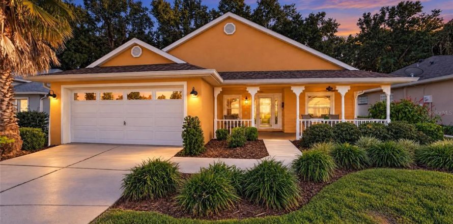 Villa ou maison à Ocala, Floride 2 chambres, 148.27 m2 № 2430968