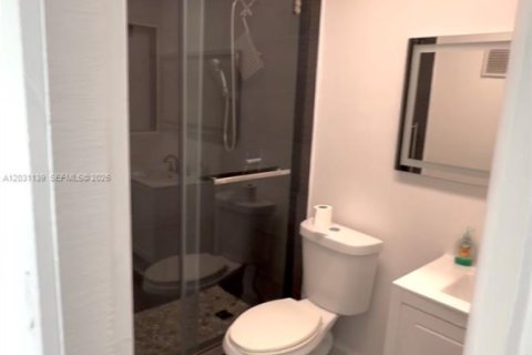 Купить виллу или дом в Санрайз, Флорида 3 спальни, 122.54м2, № 2189594 - фото 24