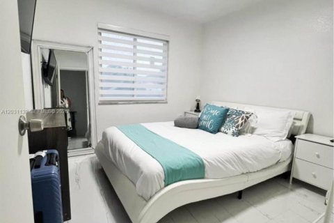 Купить виллу или дом в Санрайз, Флорида 3 спальни, 122.54м2, № 2189594 - фото 13