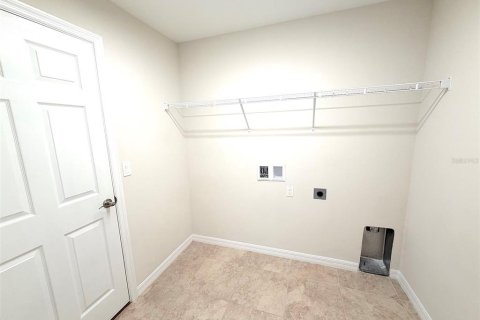 Villa ou maison à louer à Palm Coast, Floride: 4 chambres, 224.82 m2 № 2427507 - photo 18