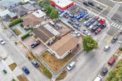 Immobilier commercial à vendre à Hialeah, Floride № 2077626 - photo 14