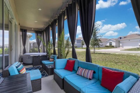 Casa en venta en Davenport, Florida, 5 dormitorios, 322.09 m2 № 2156980 - foto 23