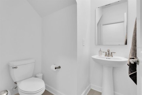 Casa en venta en Davenport, Florida, 5 dormitorios, 322.09 m2 № 2156980 - foto 10