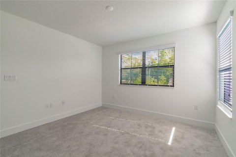 House in Tampa, Florida 4 bedrooms, 203.83 sq.m. № 1326353 - photo 27