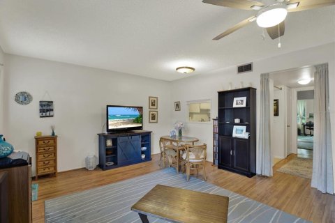 Condo in Clearwater, Florida, 1 bedroom № 2203061 - photo 6