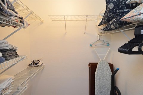 Снять в аренду кондоминиум в Сент-Питерсберг, Флорида 2 спальни, 94.3м2, № 2114826 - фото 27