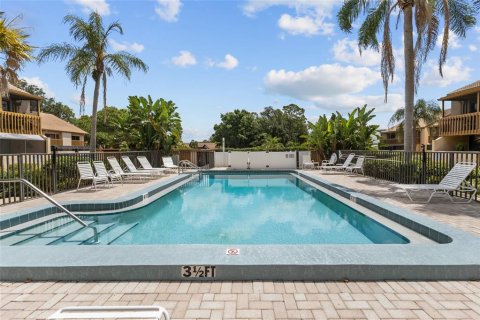 Copropriété à vendre à Sarasota, Floride: 2 chambres, 113.43 m2 № 2129601 - photo 2