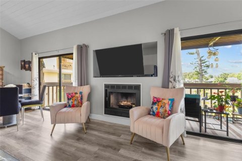 Copropriété à vendre à Sarasota, Floride: 2 chambres, 113.43 m2 № 2129601 - photo 8