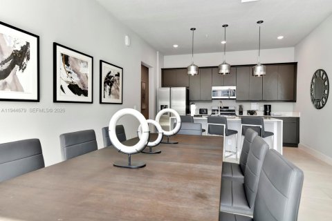 Copropriété à vendre à Kissimmee, Floride: 3 chambres № 2088829 - photo 12