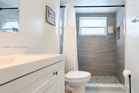 Casa en venta en Margate, Florida, 4 dormitorios, 178.47 m2 № 2056320 - foto 19