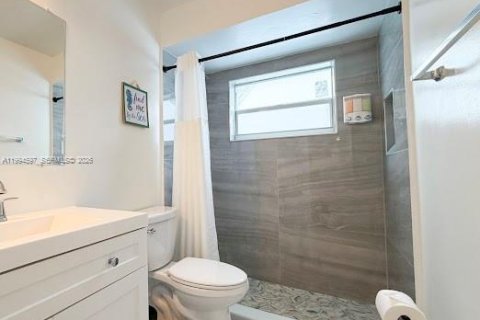 Casa en venta en Margate, Florida, 4 dormitorios, 178.47 m2 № 2056320 - foto 24