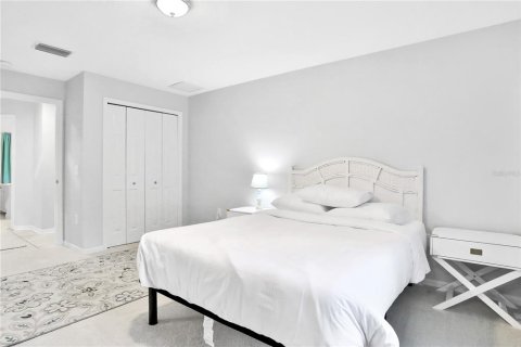 Villa ou maison à louer à Bradenton, Floride: 3 chambres, 118.36 m2 № 2298759 - photo 25