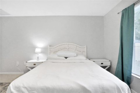 Villa ou maison à louer à Bradenton, Floride: 3 chambres, 118.36 m2 № 2298759 - photo 23