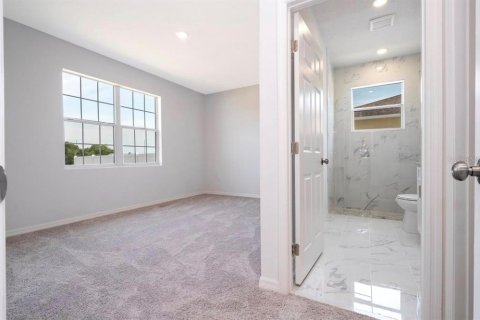 Appartement à louer à Poinciana, Floride: 3 chambres, 263.1 m2 № 2356100 - photo 7