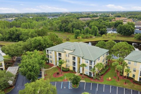Condo in Kissimmee, Florida, 1 bedroom № 2117257 - photo 24