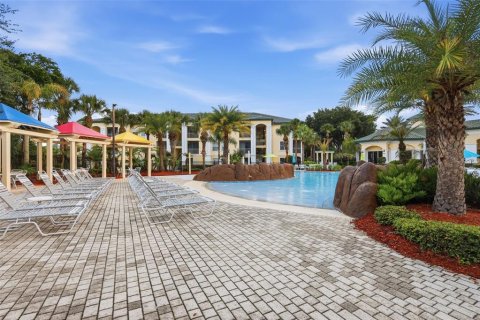 Condo in Kissimmee, Florida, 1 bedroom № 2117257 - photo 16