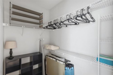 Condo in Kissimmee, Florida, 1 bedroom № 2117257 - photo 14