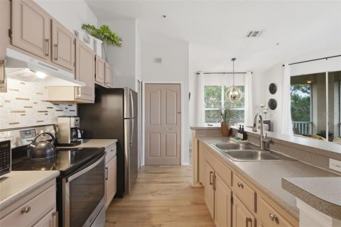 Condo in Kissimmee, Florida, 1 bedroom № 2117257 - photo 10