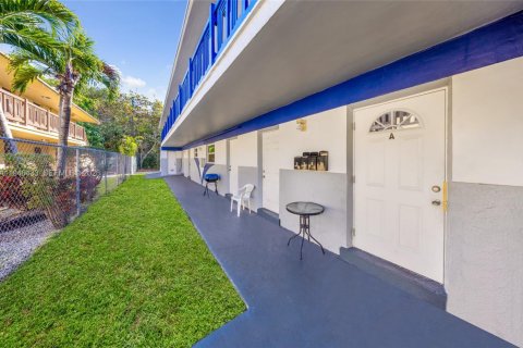 Immobilier commercial à vendre à Fort Lauderdale, Floride: 451.04 m2 № 2007244 - photo 5