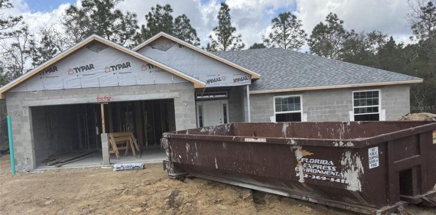 House in Citrus Springs, Florida 4 bedrooms, 163.04 sq.m. № 1531716