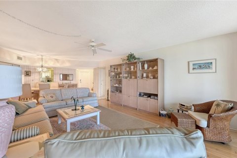 Copropriété à vendre à Longboat Key, Floride: 2 chambres, 129.41 m2 № 2093653 - photo 10