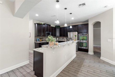 Villa ou maison à vendre à Lutz, Floride: 7 chambres, 474.36 m2 № 1908665 - photo 16