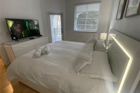 Снять в аренду кондоминиум в Авентура, Флорида 2 спальни, 110.65м2, № 1964635 - фото 5