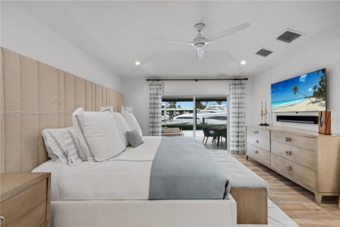 House in Key Largo, Florida 3 bedrooms № 2037743 - photo 10