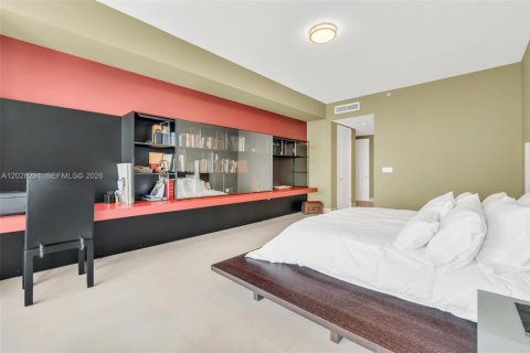 Condo in Miami, Florida, 2 bedrooms № 2153824 - photo 22