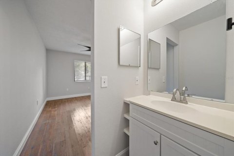 Villa ou maison à vendre à Palm Harbor, Floride: 2 chambres, 95.69 m2 № 1911526 - photo 19