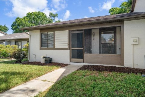 Villa ou maison à vendre à Palm Harbor, Floride: 2 chambres, 95.69 m2 № 1911526 - photo 3