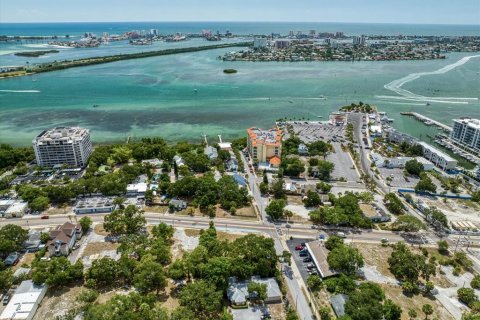 Terreno en venta en Clearwater, Florida № 1055211 - foto 5