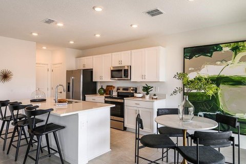 Villa ou maison à vendre à North Fort Myers, Floride: 3 chambres, 171.87 m2 № 2329506 - photo 5