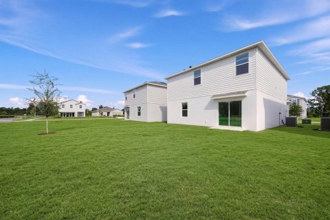 Villa ou maison à vendre à North Fort Myers, Floride: 3 chambres, 171.87 m2 № 2329506 - photo 28