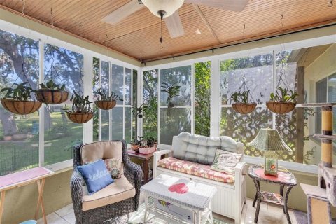 Villa ou maison à vendre à New Port Richey, Floride: 2 chambres, 169.27 m2 № 2101390 - photo 2