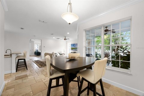 House in Celebration, Florida 4 bedrooms, 271.65 sq.m. № 1909898 - photo 20