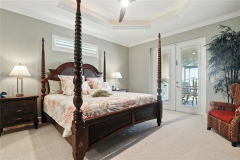 House in Punta Gorda, Florida 3 bedrooms, 228.73 sq.m. № 1883304 - photo 26