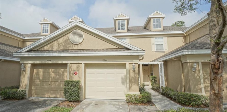 Adosado en Tampa, Florida 2 dormitorios, 115.2 m2 № 1826180
