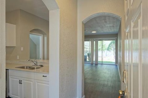 Adosado en alquiler en Tampa, Florida, 2 dormitorios, 115.2 m2 № 1826180 - foto 3