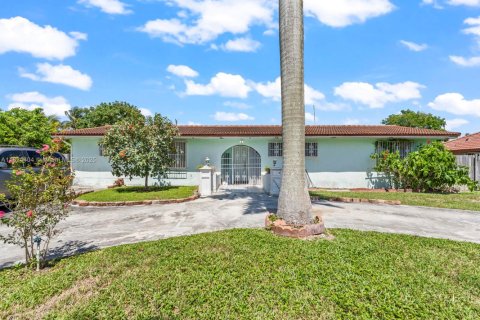 Casa en venta en Palmetto Bay, Florida, 3 dormitorios, 174.56 m2 № 1794214 - foto 28